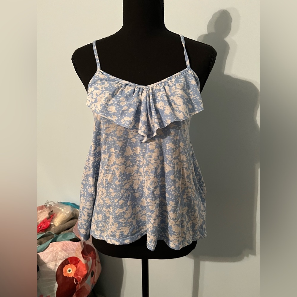 Blue pattern ruffle tank top
